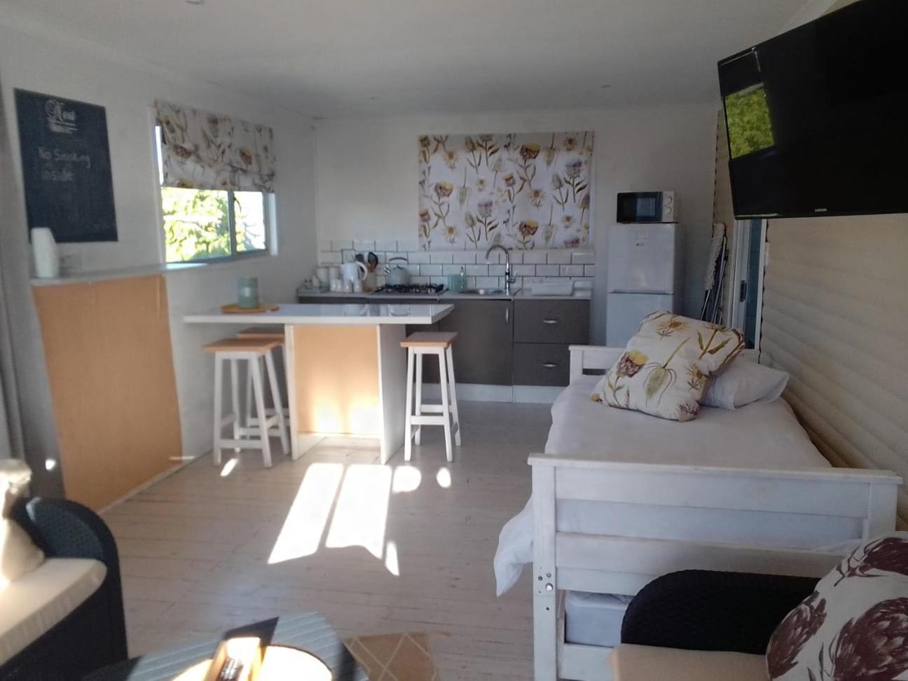 Coco De Mer - Self Catering Log 2 Lambertʼs Bay Екстериор снимка